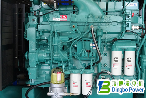 550KW康明斯广西顶博发电机组制造1